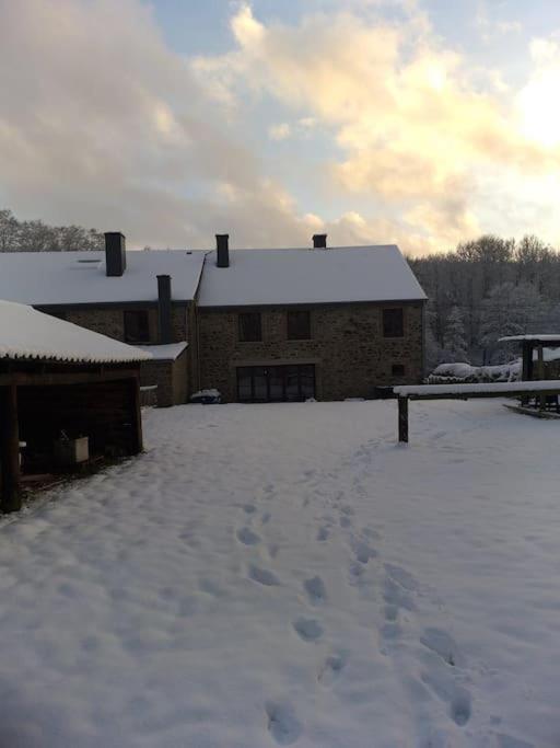 Charmante Maison De Caractere A 2Km De Redu Libin Exterior foto